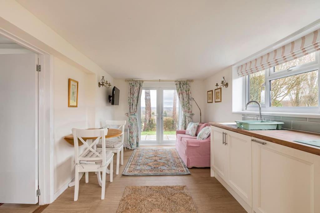 Oak Tree Cottage Uckfield Exteriér fotografie
